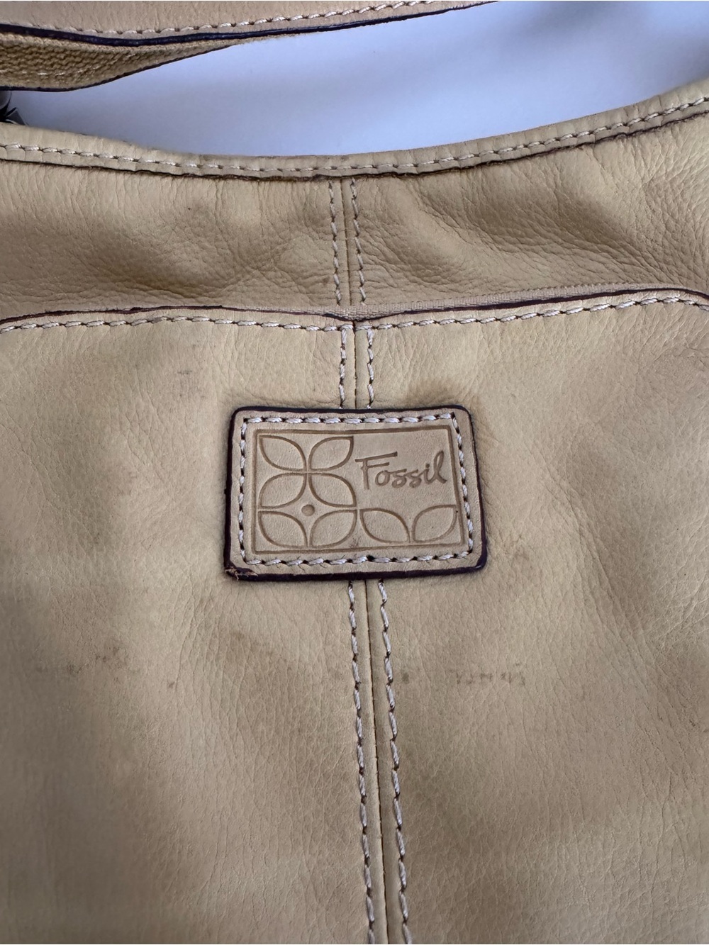Fossil Butter Yellow Leather Crossbody Bag Y2K Vintage Soft Leather Boho Festiva - Picture 7 of 14
